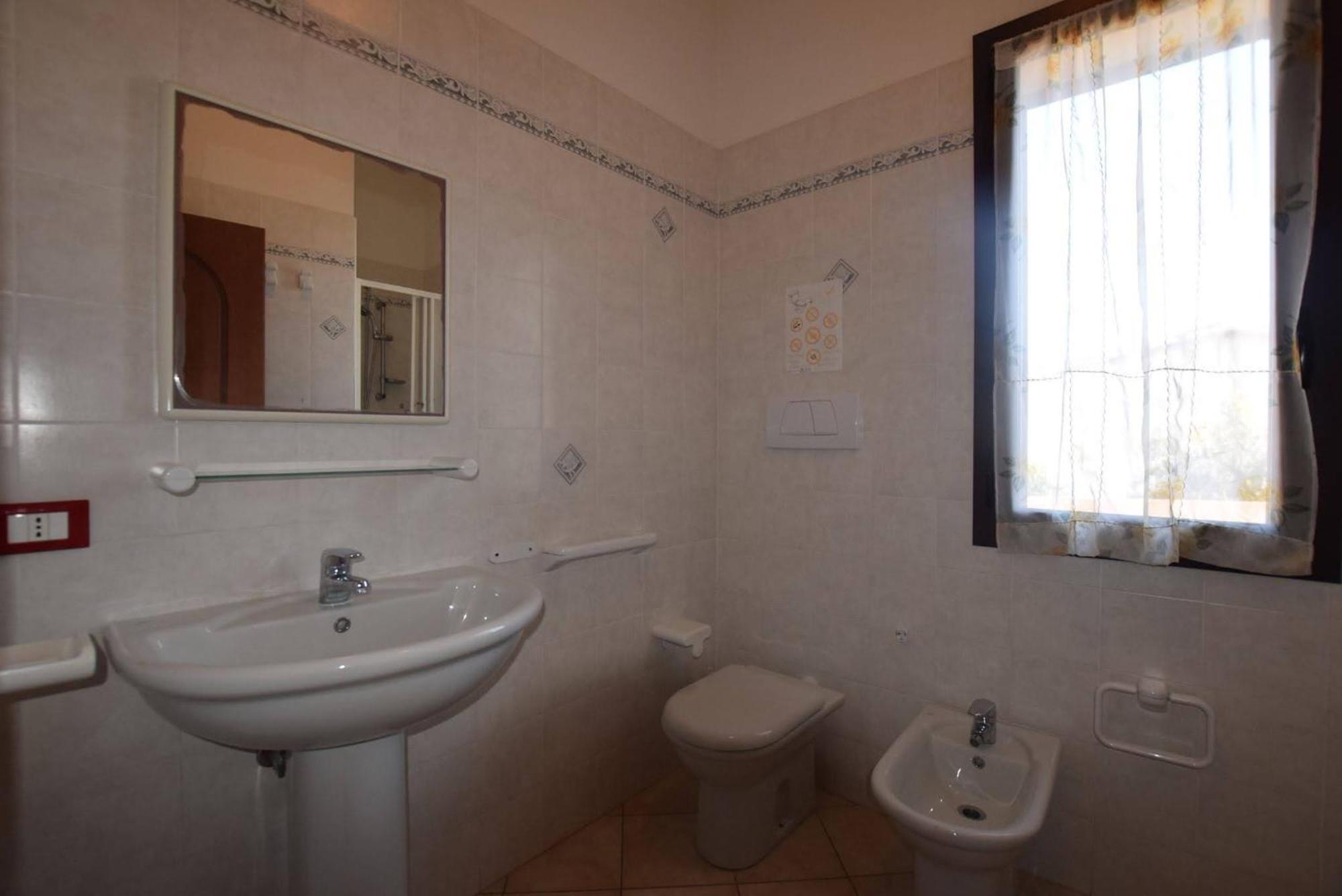 Le Residenze Della Spiaggia Valledoria Appartement Valledoria  Buitenkant foto